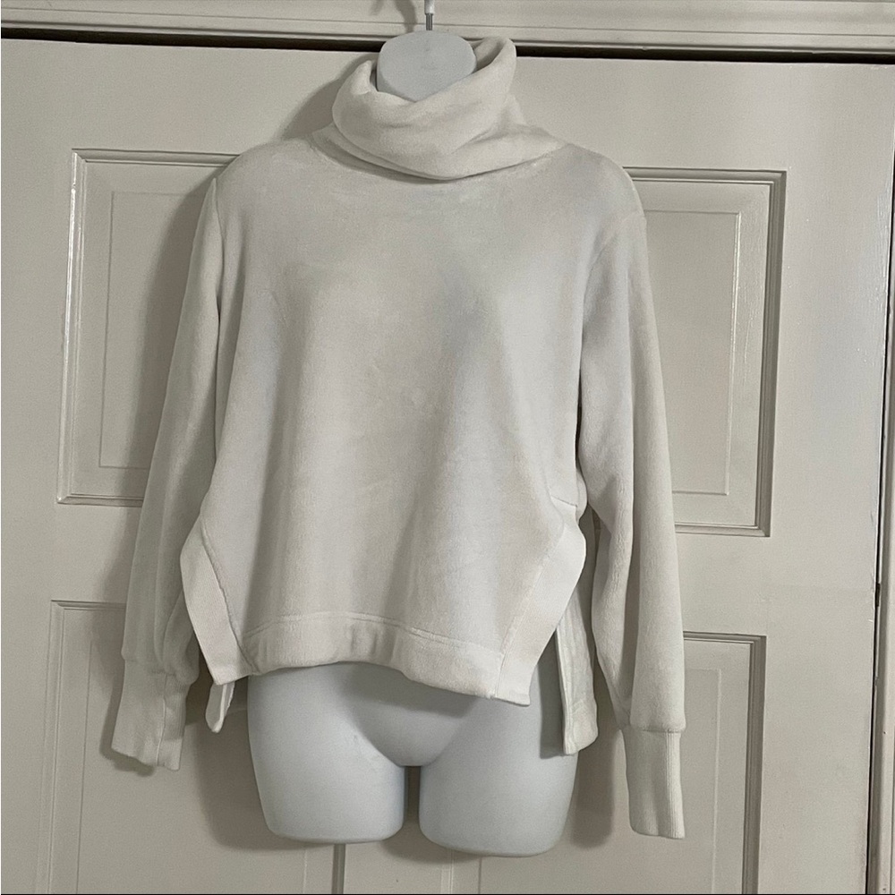 Athleta Double Cozy Karma Funnel Neck White Sweater Super Soft